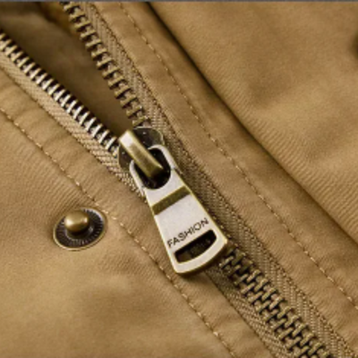 Elegant vattert bomberjakke